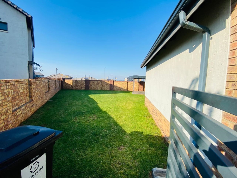 Bedroom Property for Sale in Nietgedacht Gauteng