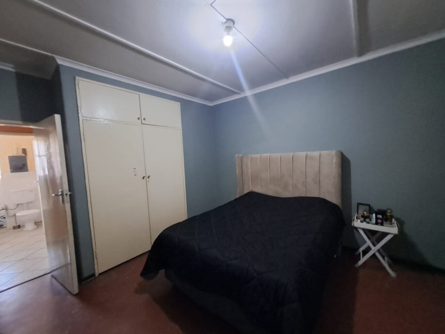 2 Bedroom Property for Sale in Vanderbijlpark CW 3 Gauteng
