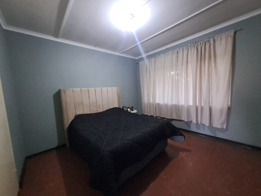 2 Bedroom Property for Sale in Vanderbijlpark CW 3 Gauteng
