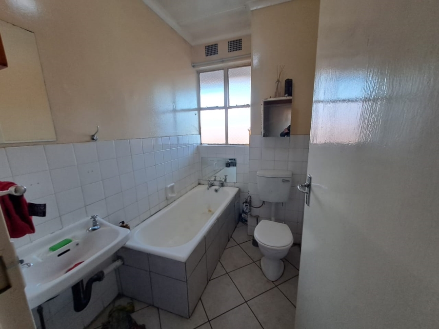 2 Bedroom Property for Sale in Vanderbijlpark CW 3 Gauteng