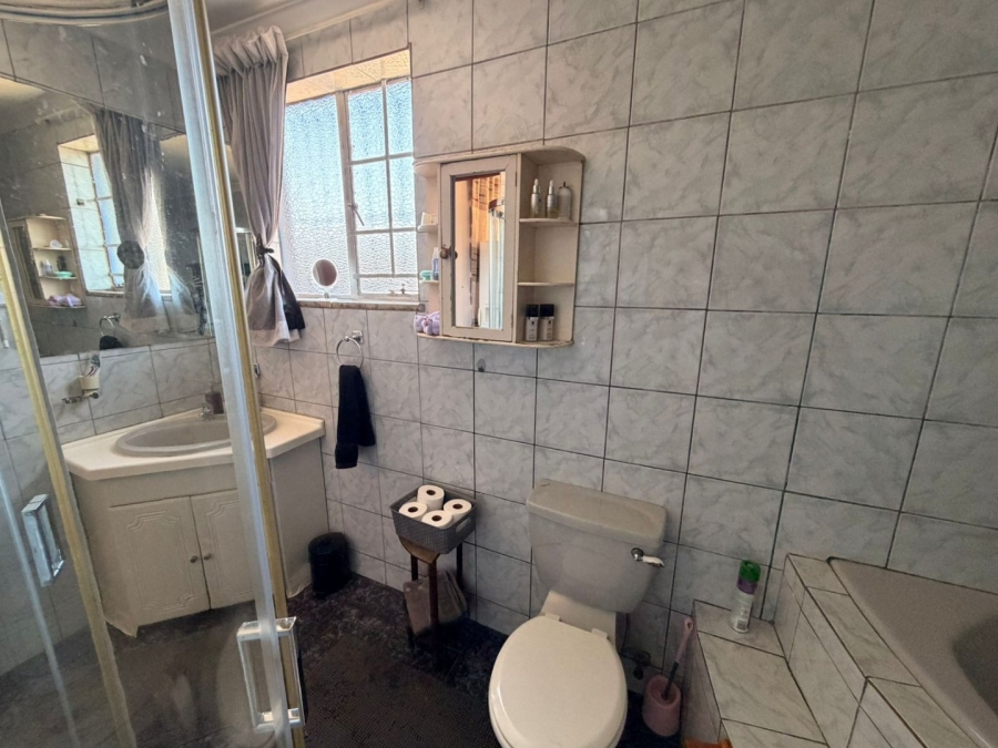 4 Bedroom Property for Sale in Dalview Gauteng