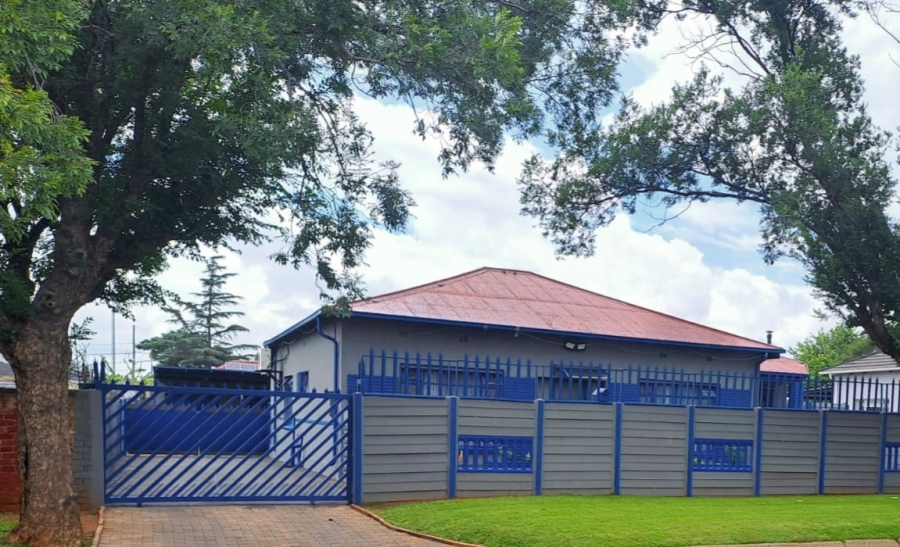 4 Bedroom Property for Sale in Dalview Gauteng