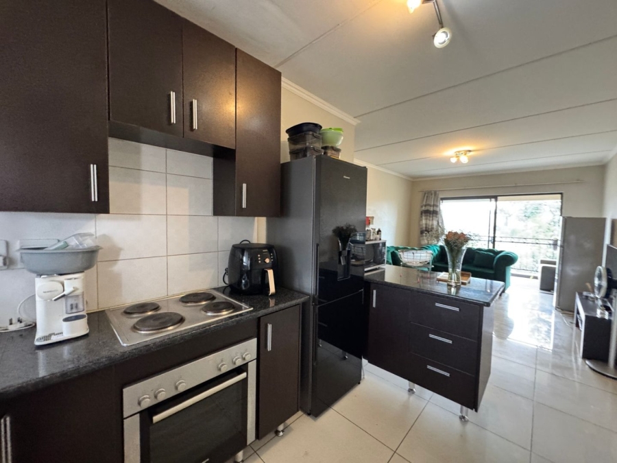 2 Bedroom Property for Sale in Noordwyk Gauteng