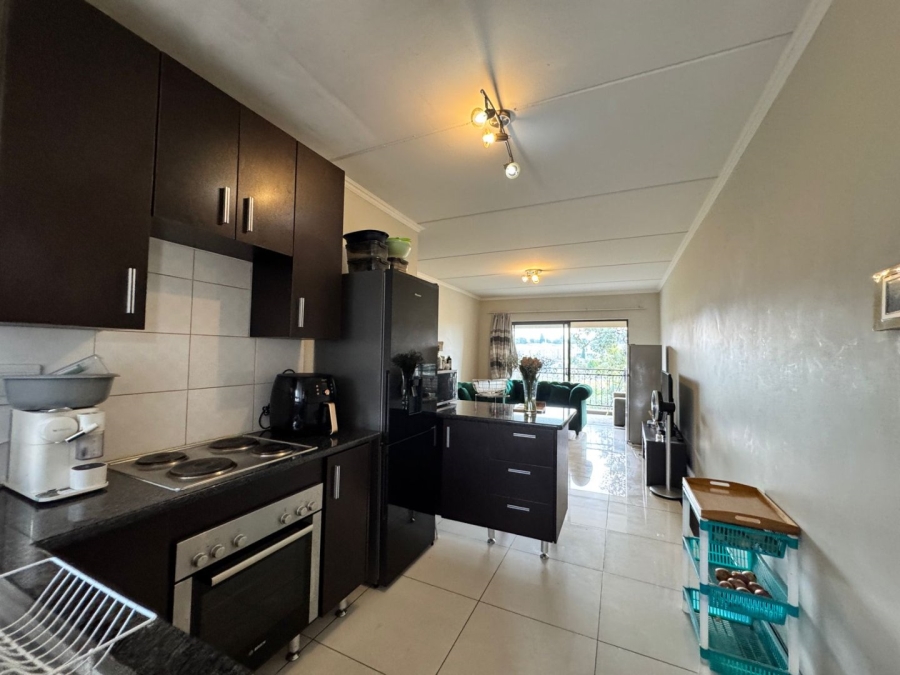2 Bedroom Property for Sale in Noordwyk Gauteng