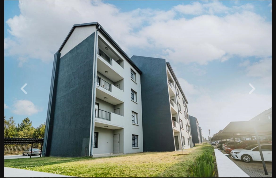 2 Bedroom Property for Sale in Glen Austin Gauteng