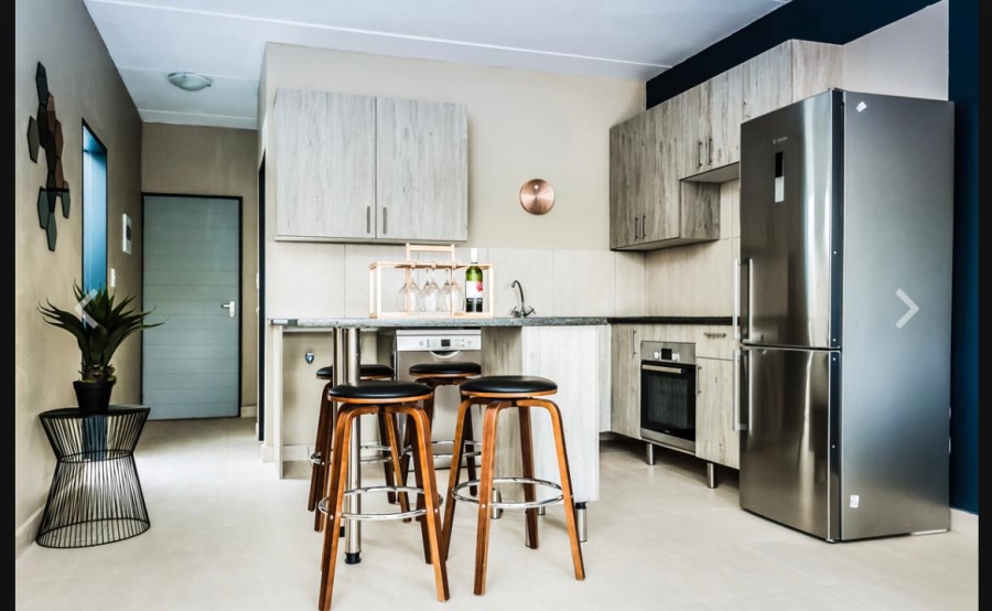 2 Bedroom Property for Sale in Glen Austin Gauteng