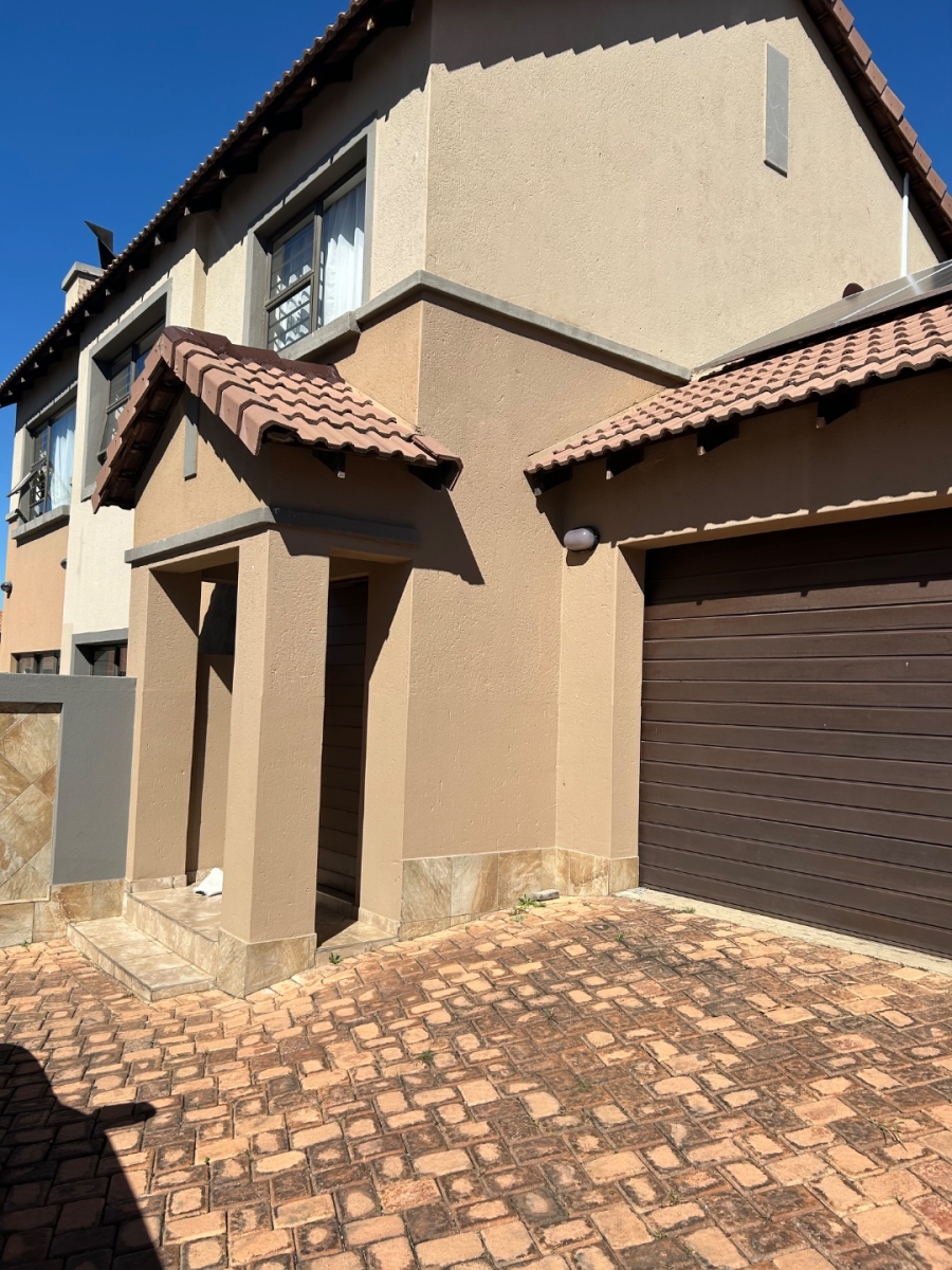3 Bedroom Property for Sale in The Reeds Gauteng