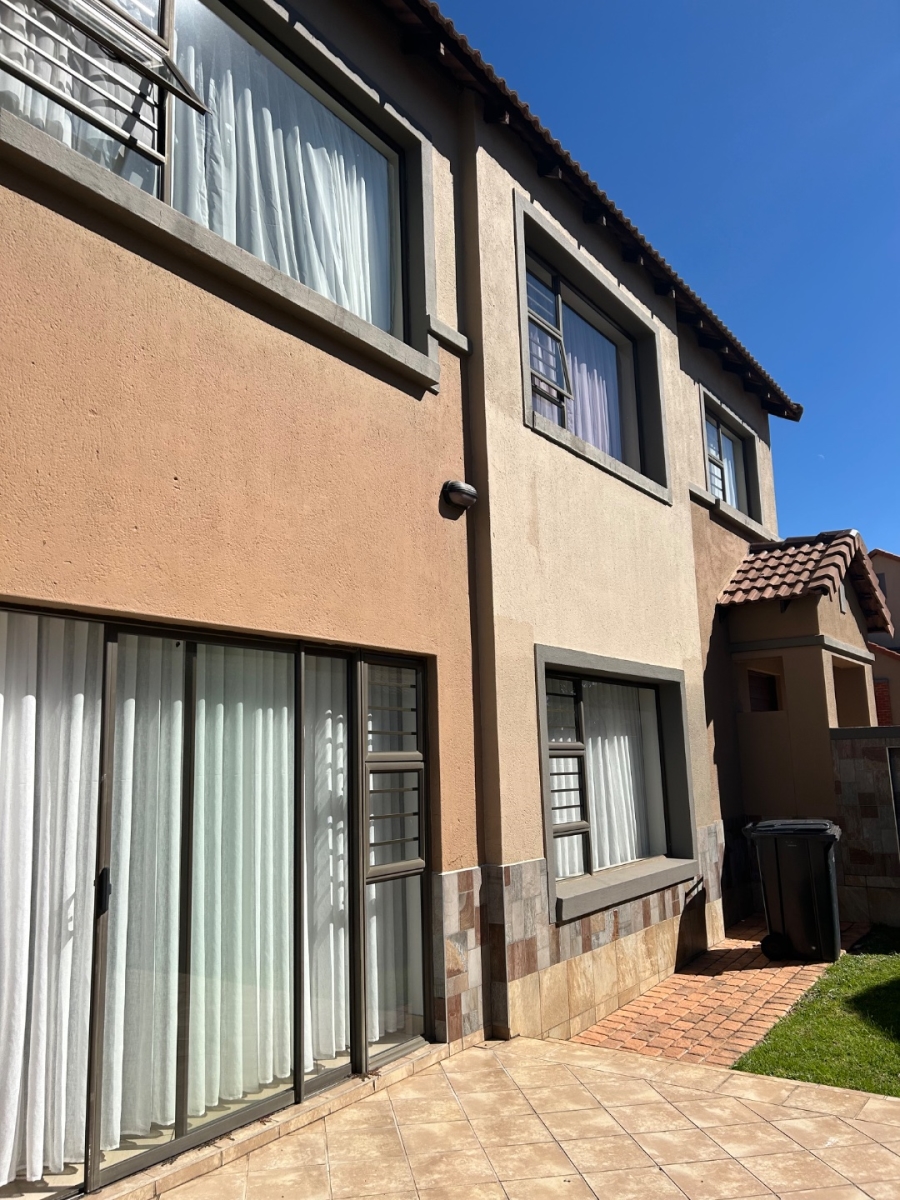 3 Bedroom Property for Sale in The Reeds Gauteng