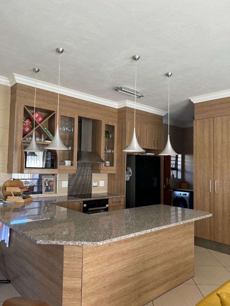 3 Bedroom Property for Sale in The Reeds Gauteng