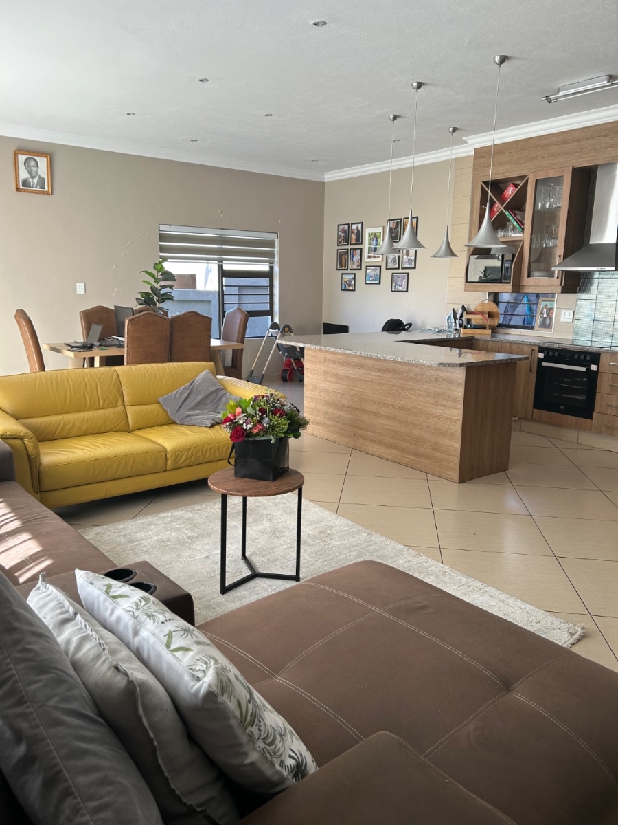 3 Bedroom Property for Sale in The Reeds Gauteng