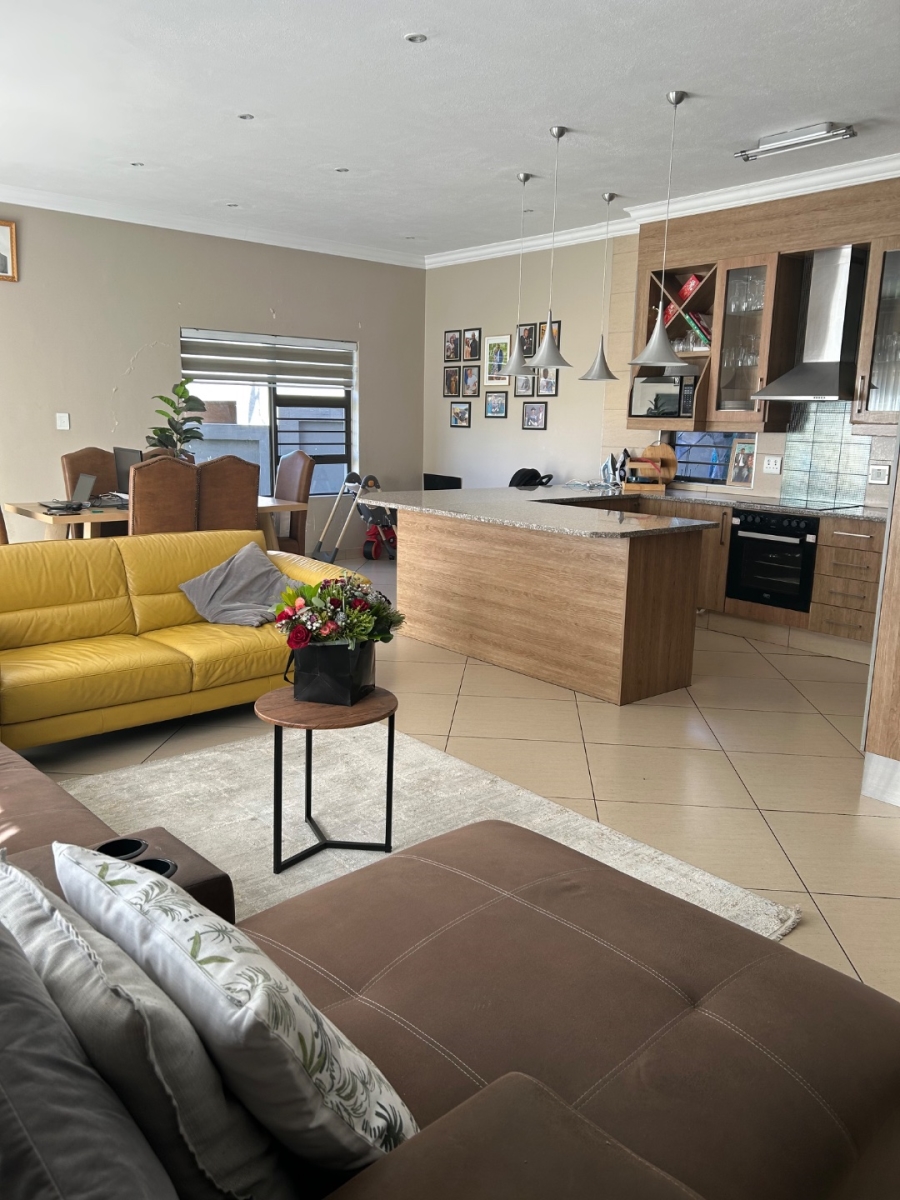 3 Bedroom Property for Sale in The Reeds Gauteng