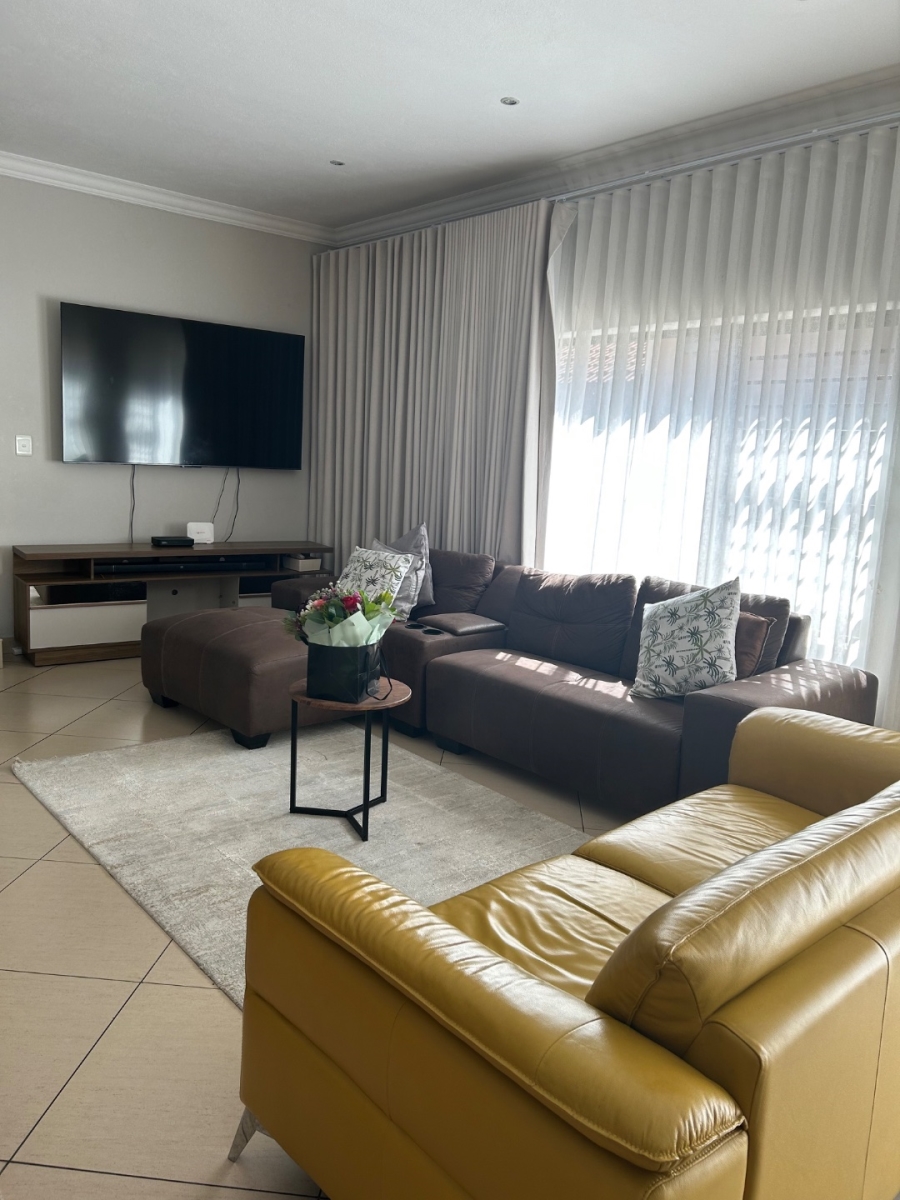 3 Bedroom Property for Sale in The Reeds Gauteng