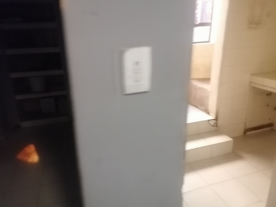 9 Bedroom Property for Sale in Bertrams Gauteng