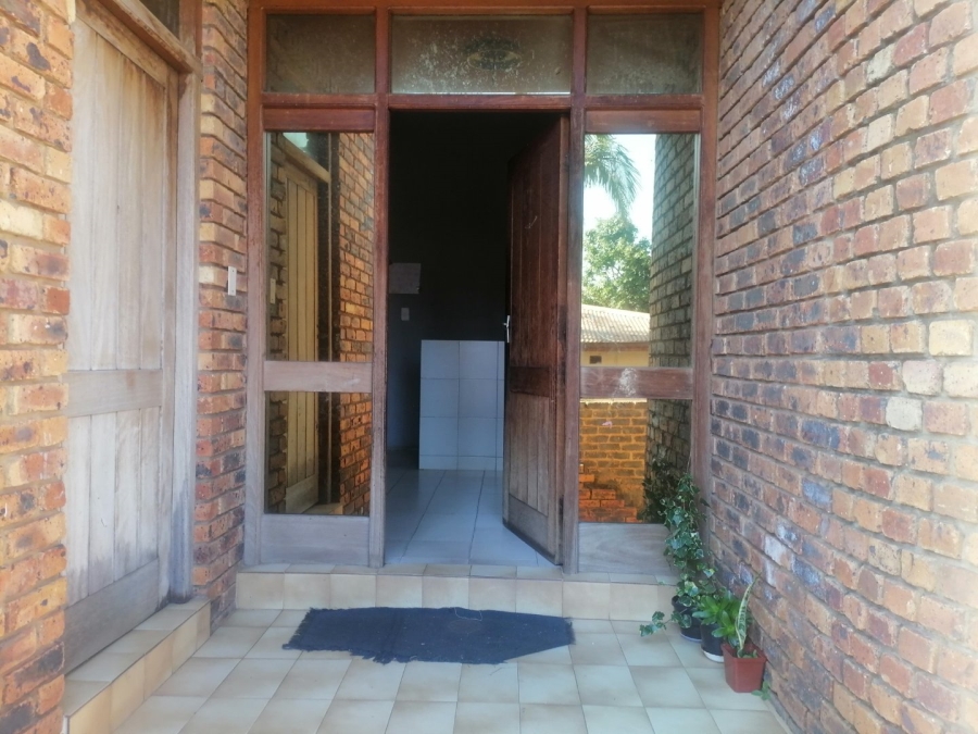 9 Bedroom Property for Sale in Bertrams Gauteng