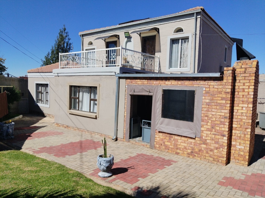 4 Bedroom Property for Sale in Jordaan Park Gauteng