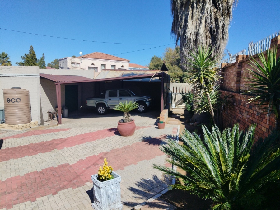 4 Bedroom Property for Sale in Jordaan Park Gauteng