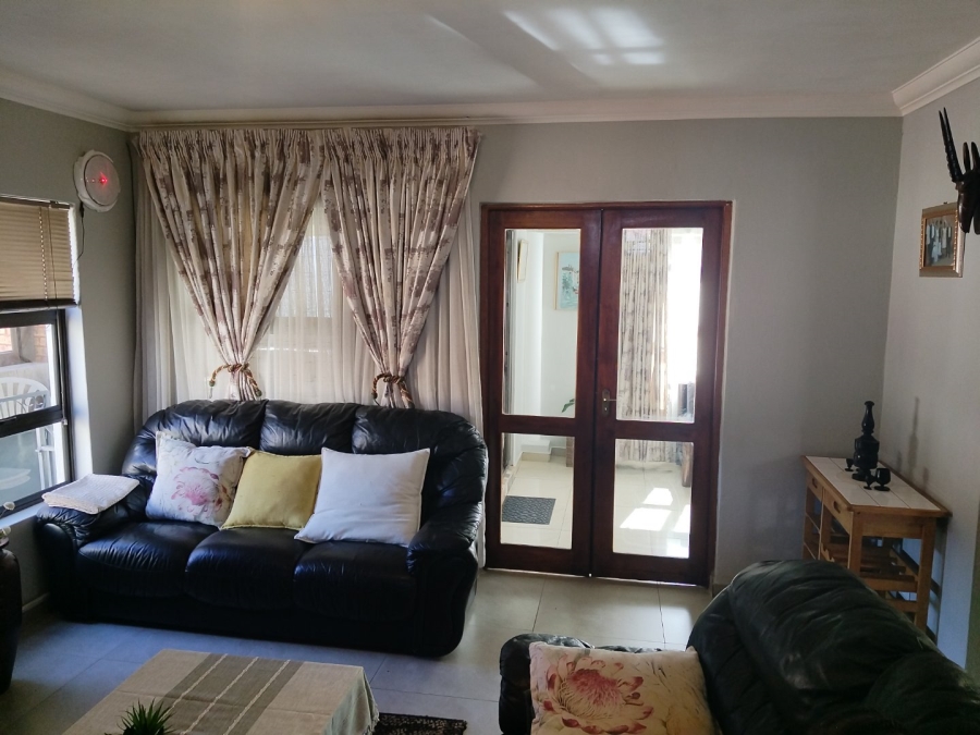 4 Bedroom Property for Sale in Jordaan Park Gauteng