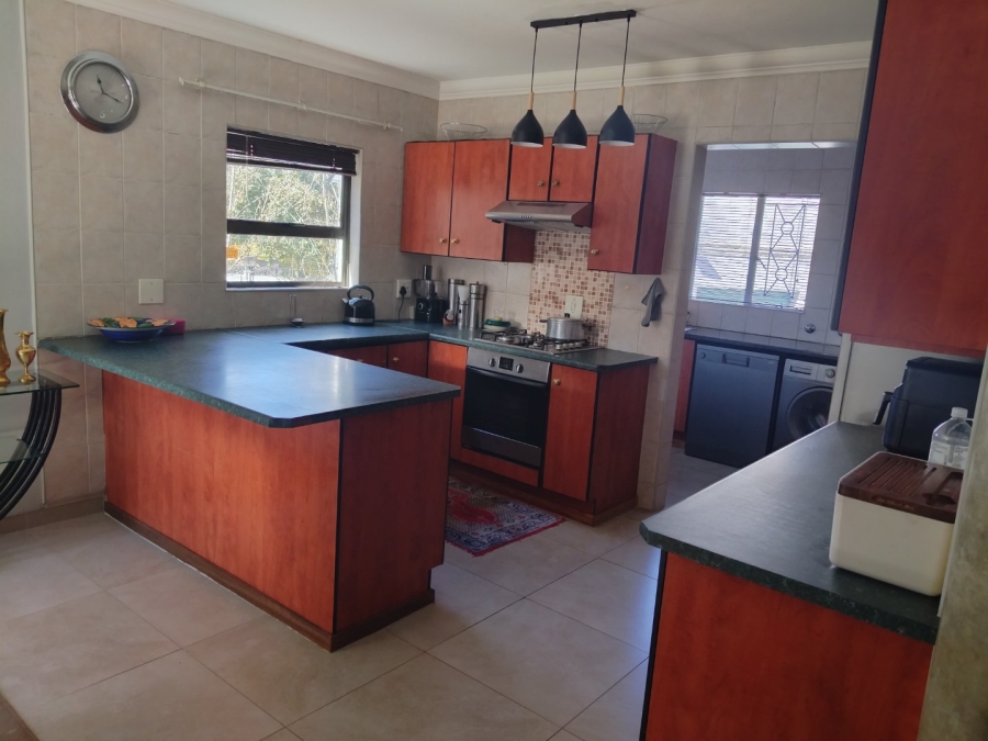 4 Bedroom Property for Sale in Jordaan Park Gauteng