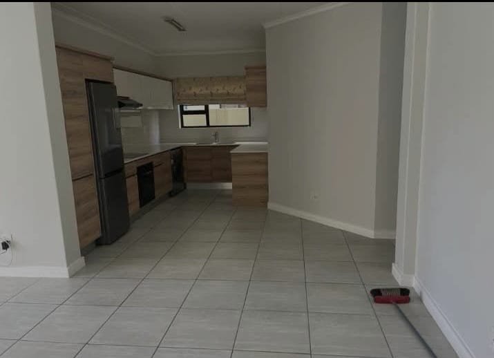 3 Bedroom Property for Sale in Waterfall Gauteng
