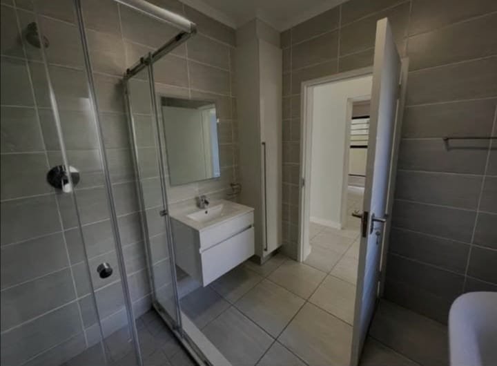 3 Bedroom Property for Sale in Waterfall Gauteng