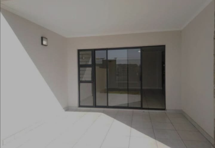 3 Bedroom Property for Sale in Waterfall Gauteng