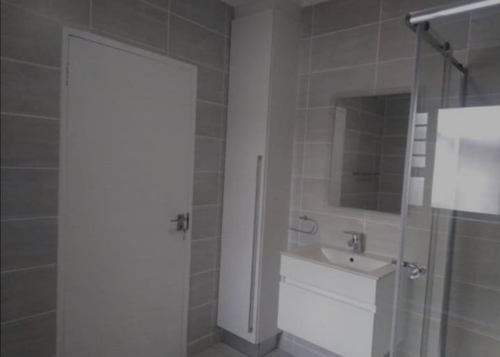 3 Bedroom Property for Sale in Waterfall Gauteng