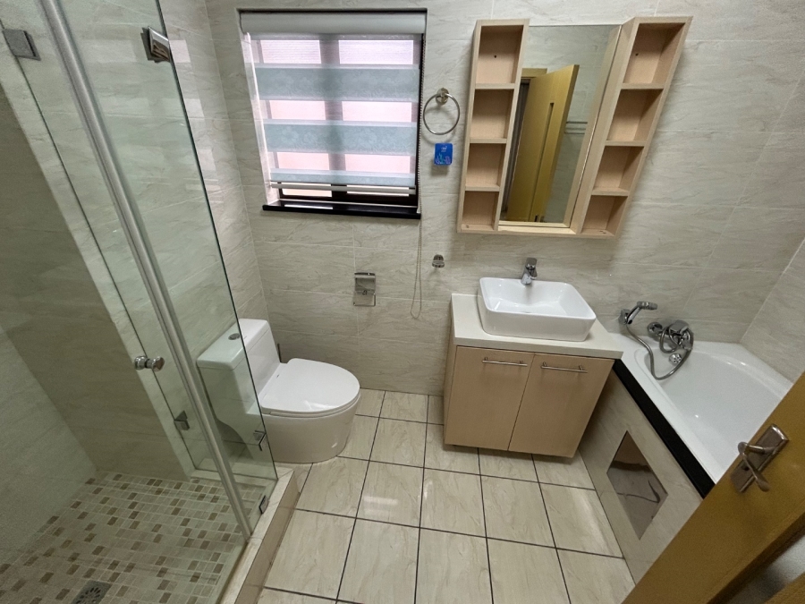 3 Bedroom Property for Sale in Carlswald Gauteng