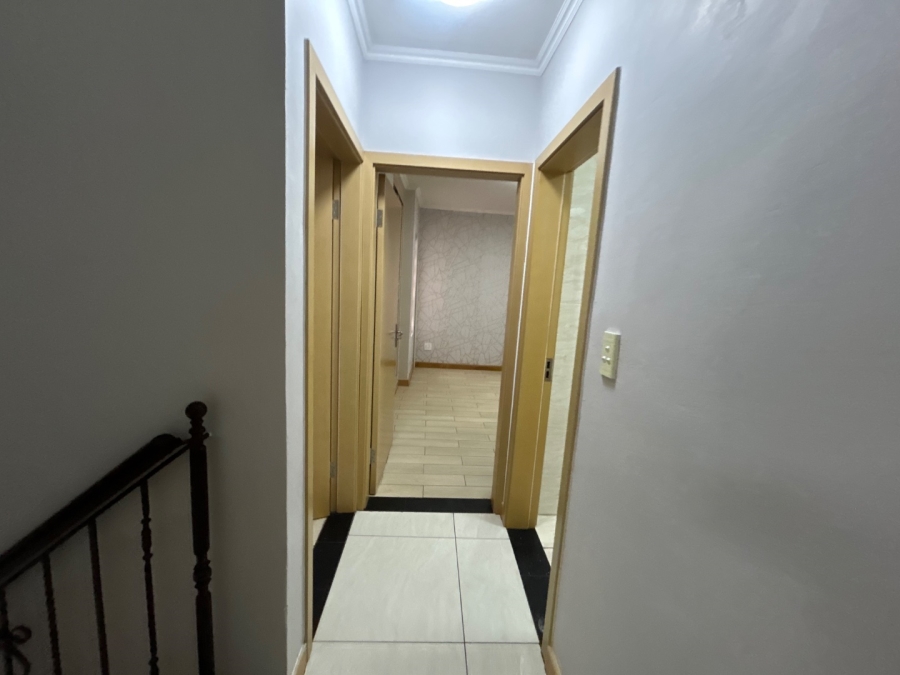 3 Bedroom Property for Sale in Carlswald Gauteng