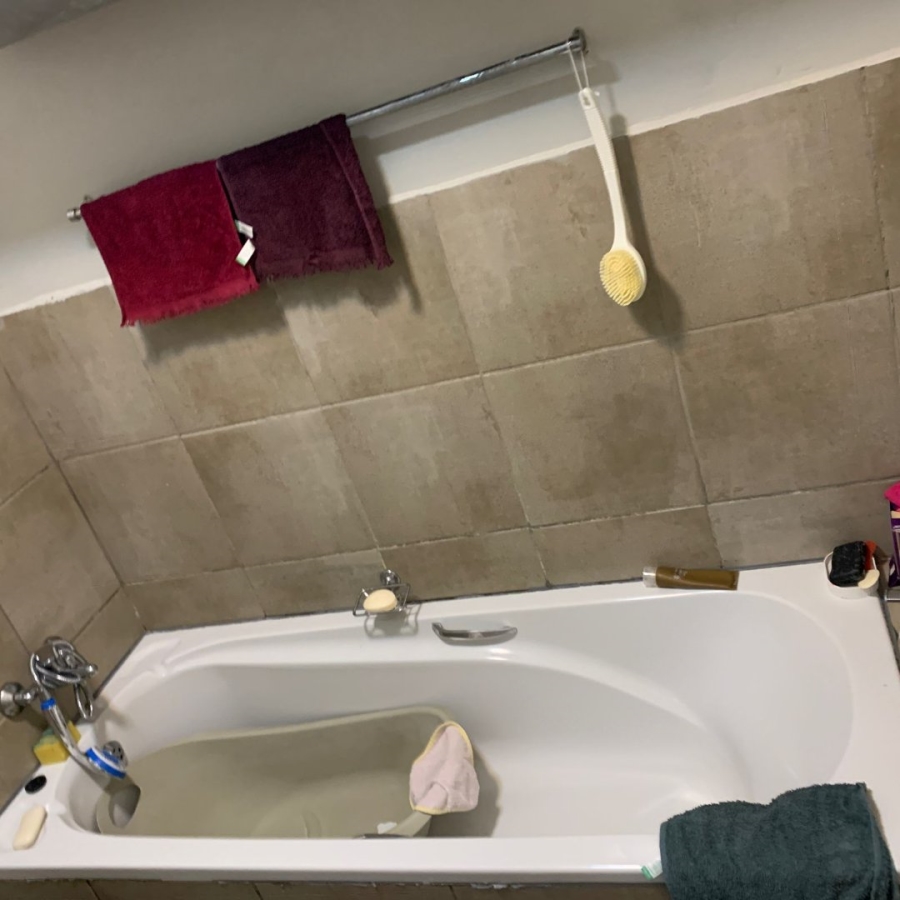 To Let 2 Bedroom Property for Rent in Florida Gauteng