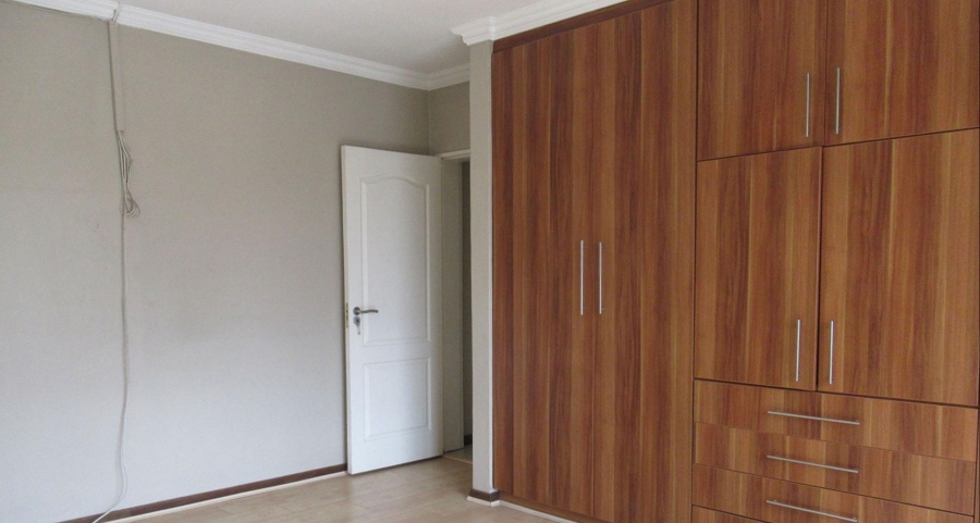 3 Bedroom Property for Sale in Barbeque Downs Gauteng