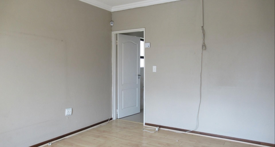 3 Bedroom Property for Sale in Barbeque Downs Gauteng