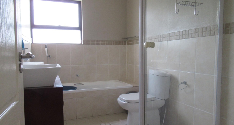 3 Bedroom Property for Sale in Barbeque Downs Gauteng