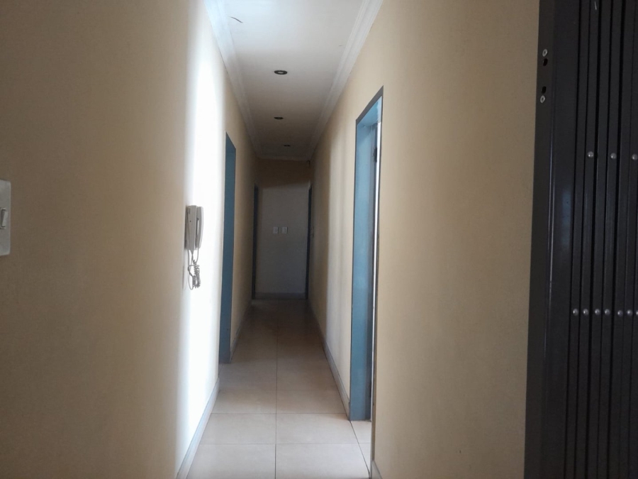 4 Bedroom Property for Sale in Vosloorus Gauteng