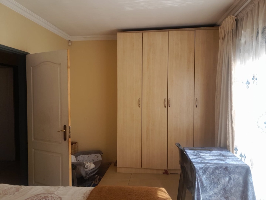 4 Bedroom Property for Sale in Vosloorus Gauteng