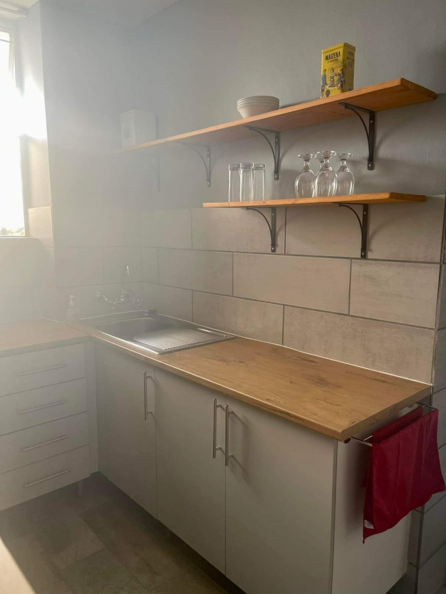 To Let 2 Bedroom Property for Rent in Moregloed Gauteng