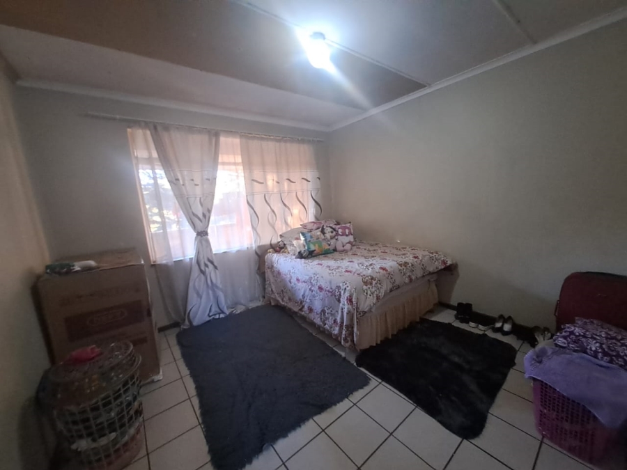 2 Bedroom Property for Sale in Vanderbijlpark CW 3 Gauteng