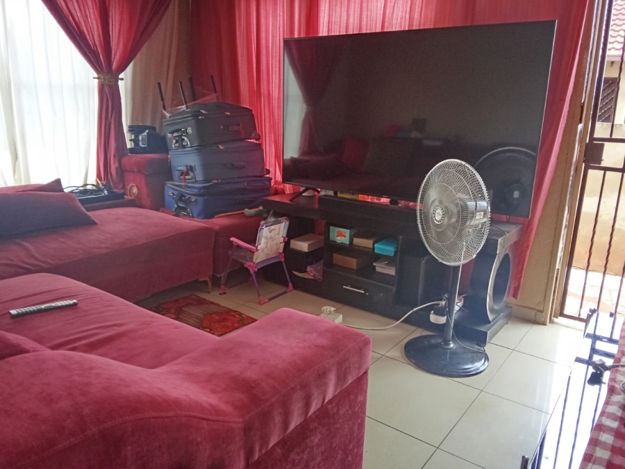2 Bedroom Property for Sale in Naturena Gauteng