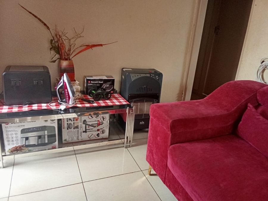 2 Bedroom Property for Sale in Naturena Gauteng