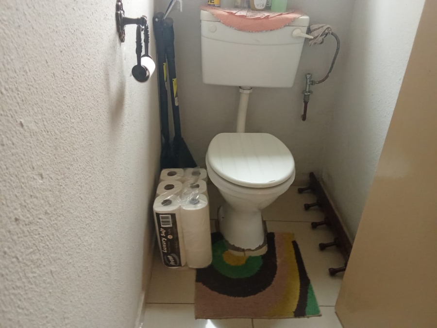 2 Bedroom Property for Sale in Naturena Gauteng