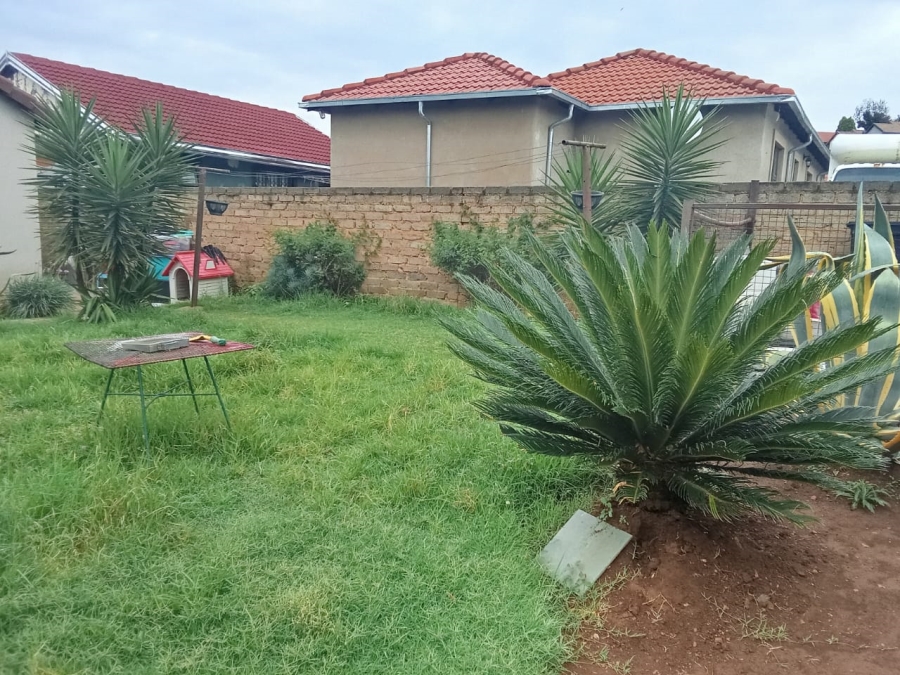 2 Bedroom Property for Sale in Naturena Gauteng