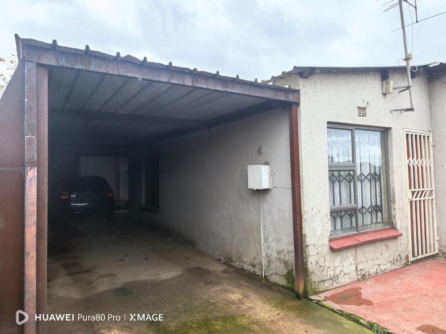 4 Bedroom Property for Sale in Payneville Gauteng