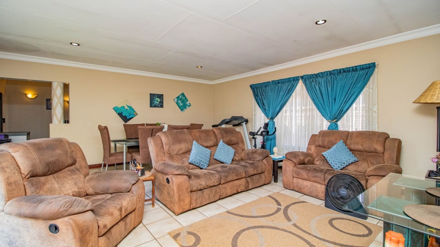 4 Bedroom Property for Sale in Eastleigh Gauteng