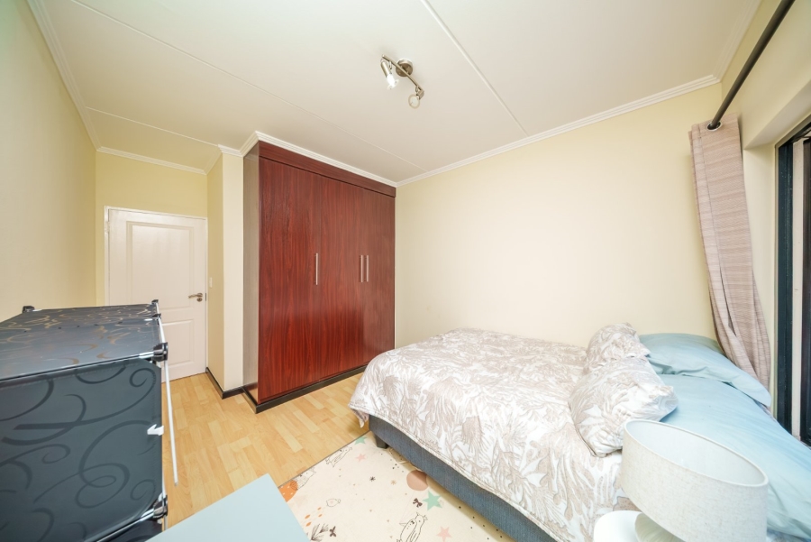 2 Bedroom Property for Sale in Greenstone Hill Gauteng