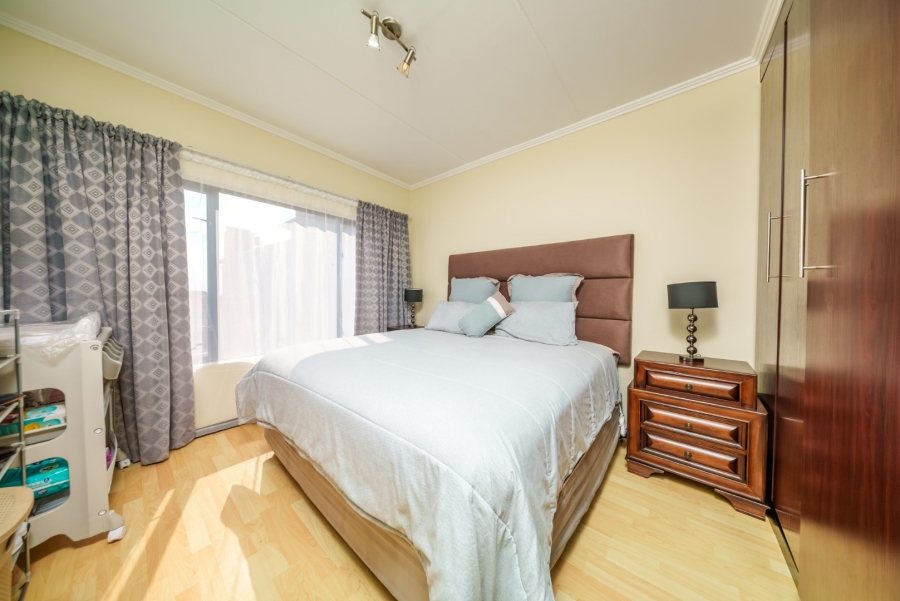 2 Bedroom Property for Sale in Greenstone Hill Gauteng