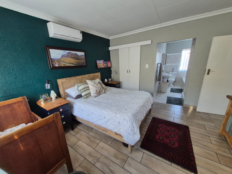 4 Bedroom Property for Sale in Montana Tuine Gauteng