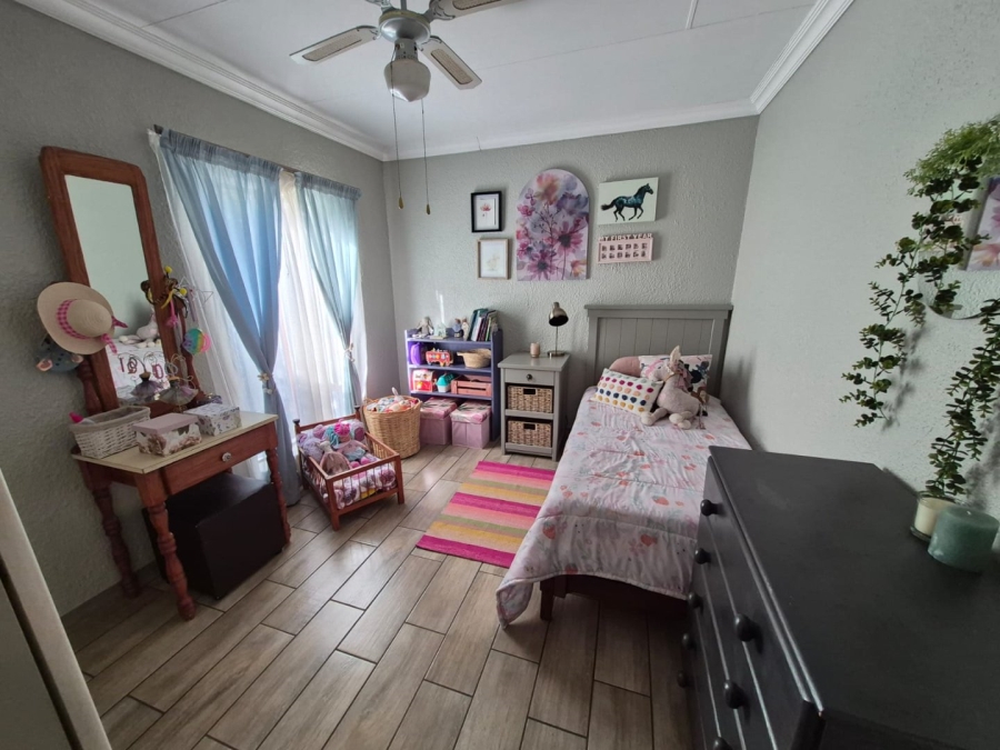 4 Bedroom Property for Sale in Montana Tuine Gauteng