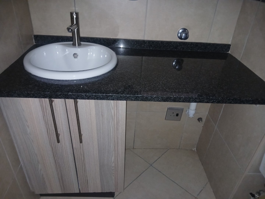 2 Bedroom Property for Sale in Hatfield Gauteng