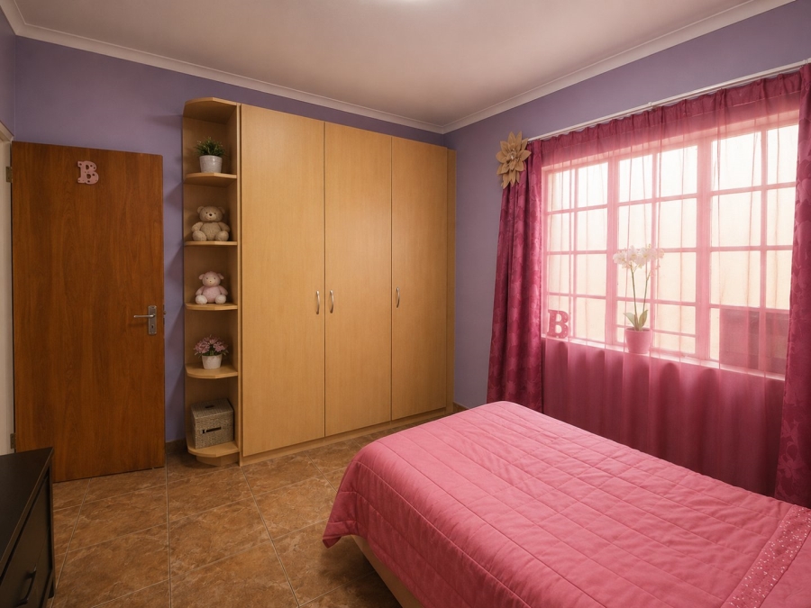 3 Bedroom Property for Sale in Edenvale Central Gauteng