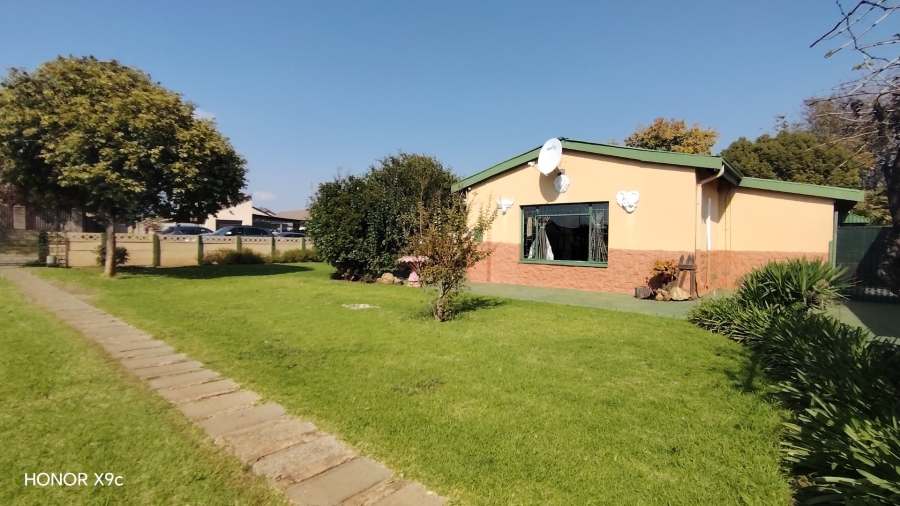 2 Bedroom Property for Sale in Riversdale Gauteng