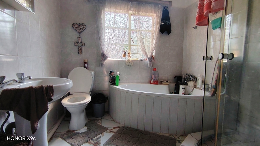 2 Bedroom Property for Sale in Riversdale Gauteng